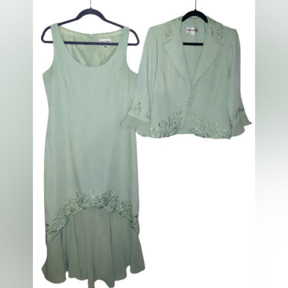 Danny and Nicole Lime Green Size 10 Two Piece Dress Suit - Picture 2 of 12